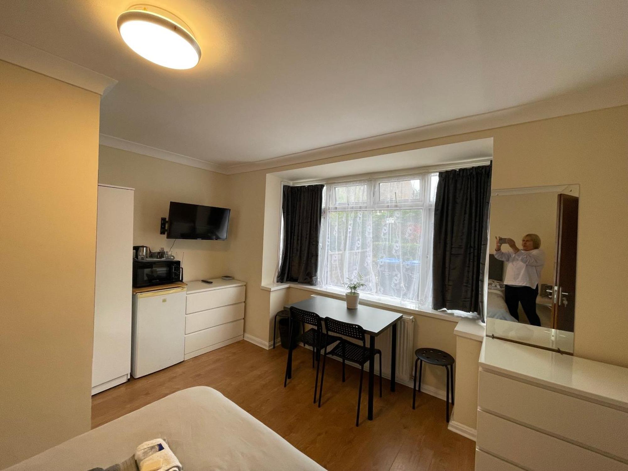 Kensal Lodge Guest House London Eksteriør bilde